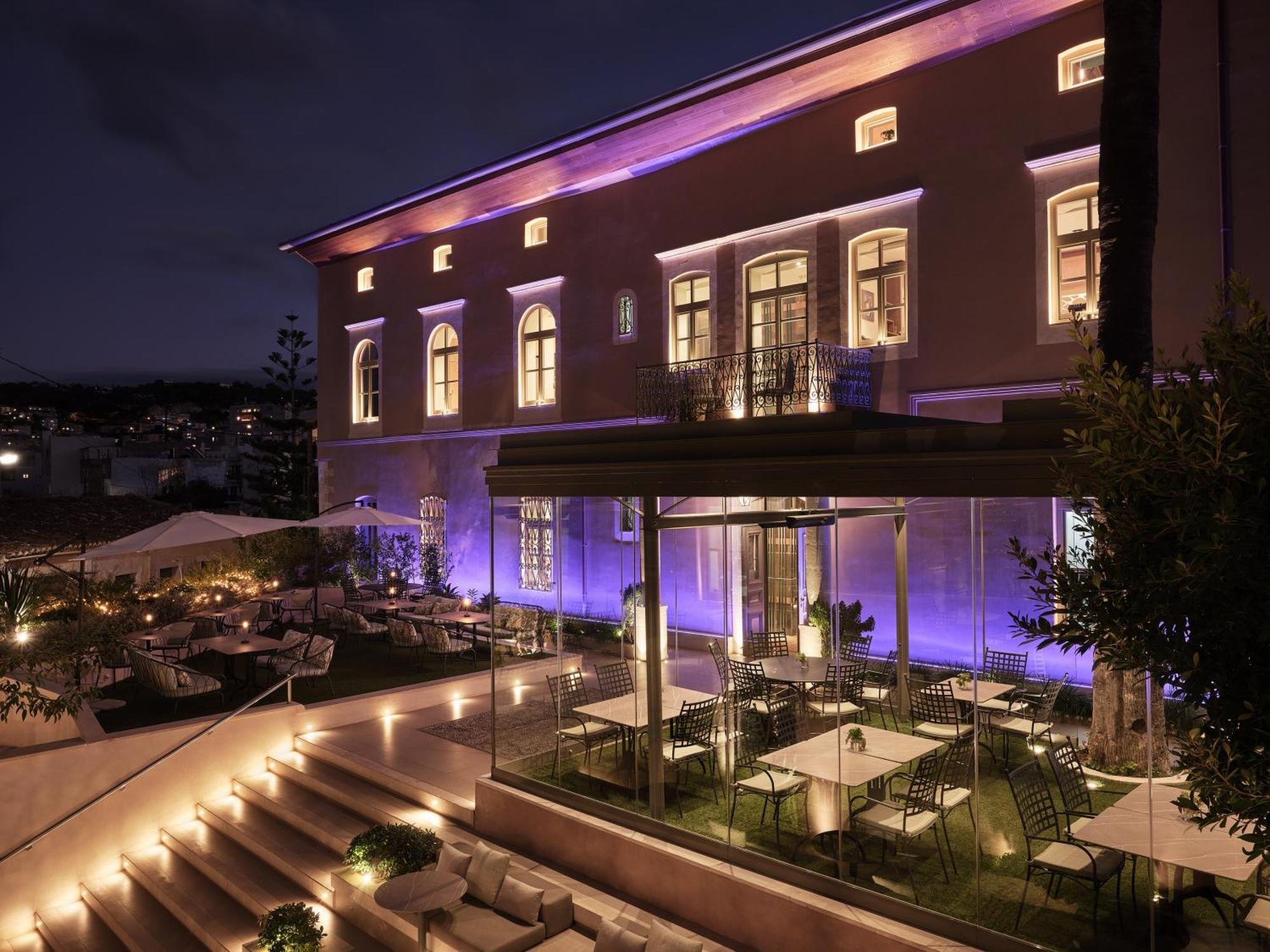 Domus Blanc Boutique Hotel 하니아 외부 사진